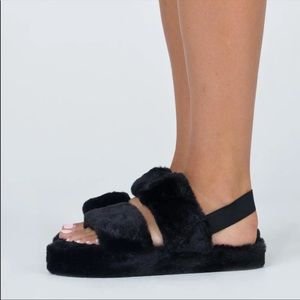 Princess Polly Black Fuzzy Stripe Slipper